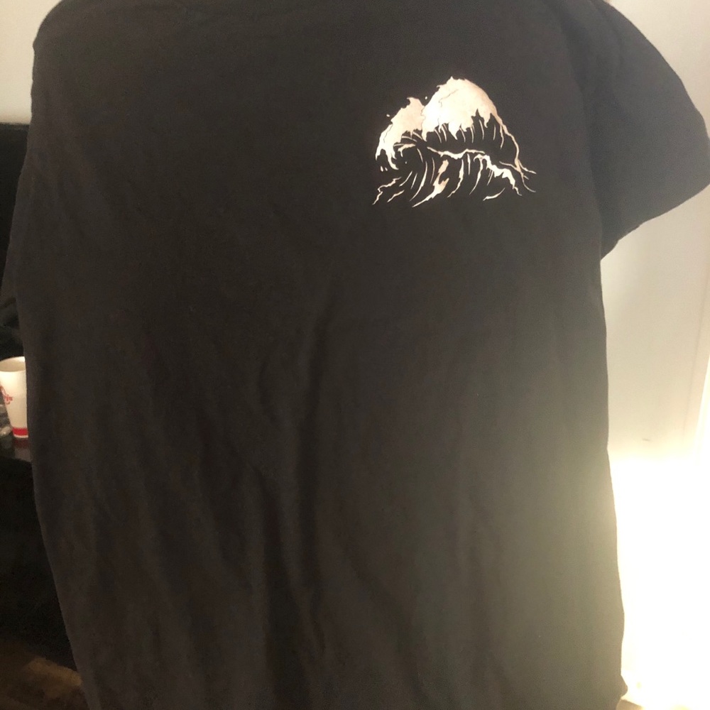 Fall Out Boy - Mania Shirt - Picture 2 of 4